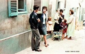 Alger - Bab-el-Oued - Scene de vie